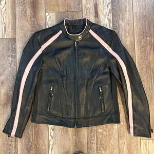 Street Legal Performance Women’s Leather Moto Jacket Black Pink M